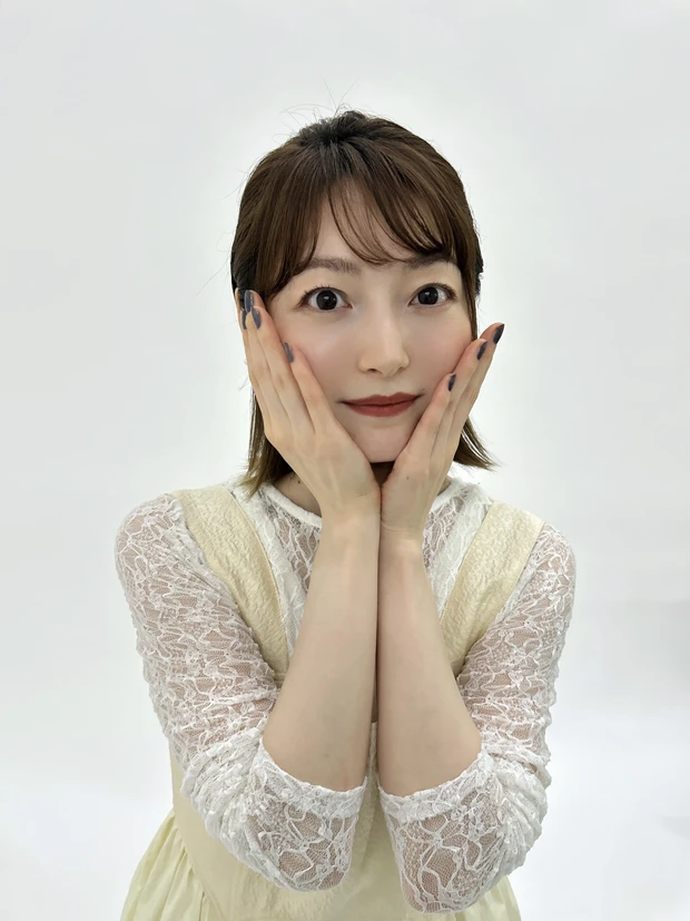 花澤香菜さんオフショット