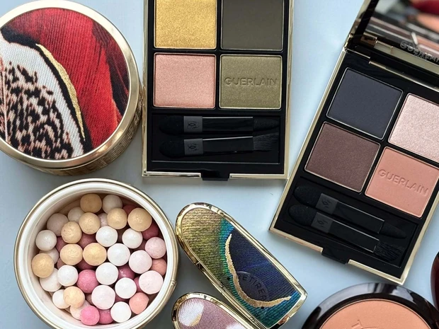 ゲラン(Guerlain) オンブル ジェ(アイシャドウ) | マキア