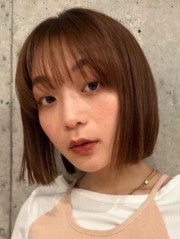 秋におすすめの髪型 直毛を活かしたタッセルボブ