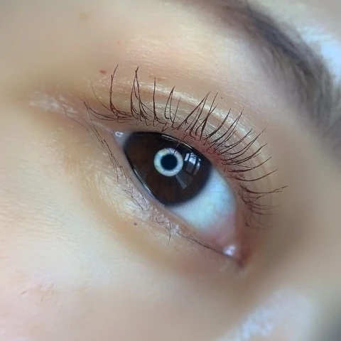 私の偏愛コスメ▶おしゃれな目元、抜け感重視!【カラーマスカラ】塗りやすさ・仕上がり・コスパなど、カラー別におすすめをご紹介!_9_1