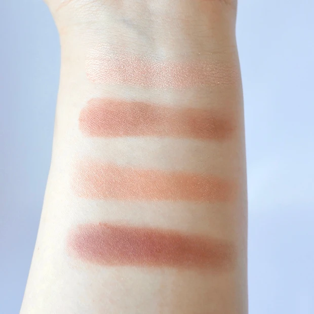 ルナソル(LUNASOL)アイカラーレーション 19 マホガニー(Mahogany) スウォッチ