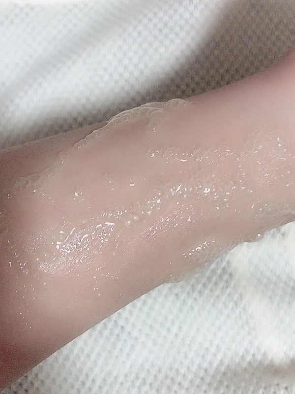 【効果がでるから毎晩、毎朝のスキンケアが楽しい】話題のアスタリフト スパークル タイト セラムとアスタリフト モイストローションで毛穴・保湿対策_3