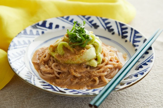 【スーパー麺の簡単レシピ】3.「蒸しなすのごまみそ和え麺」