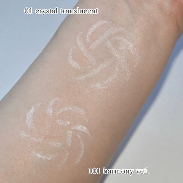 コスメデコルテ DECORTÉ ルースパウダー フェイスパウダー 01 crystal translucent 101 harmony veil 比較