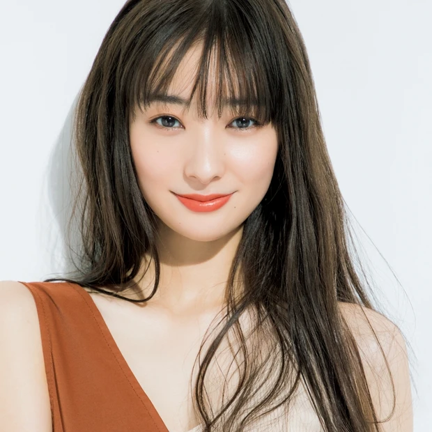 テラコッタシャドウがあれば間違いない! 吉川康雄流・大人の夏色メイクテク