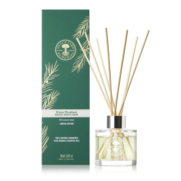 ニールズヤード　リードフレグランスディフューザー　ウィンターウッドランド　クリスマスコフレ2025