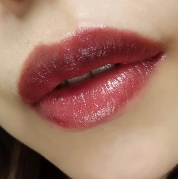 オサジ OSAJI ニュアンスリップスティック 12 Rope ロープ  オサジリップ ニュアンスリップ maquia maquiaonline マキアインフルエンサー マキアエキスパート MAQUIAエキスパート Anna