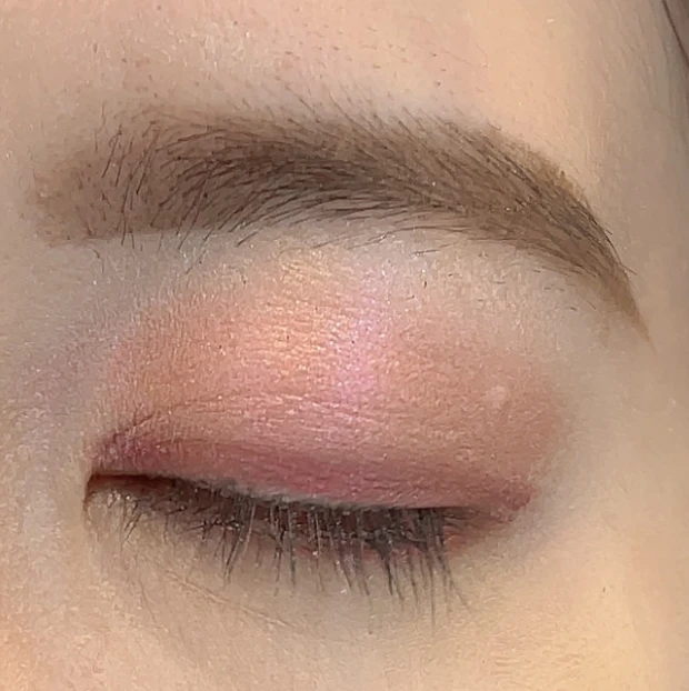 ゲラン オンブル ジェ 458のメイク②