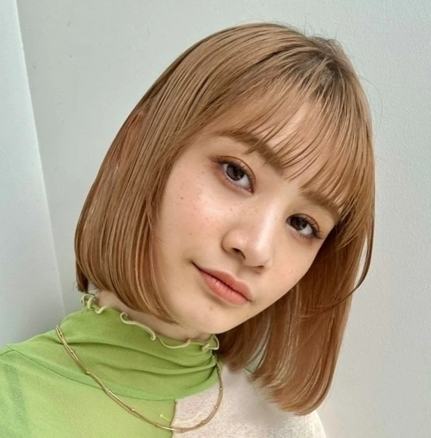 「切りっぱなしボブ」とは？_毛先をぱつんとカットしたボブスタイル_2