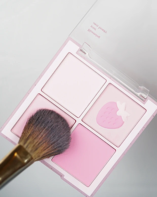 チークの入れ方