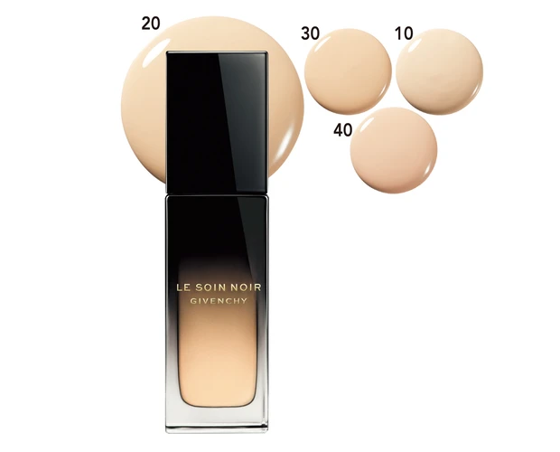 ジバンシイ　ソワン ノワール セラム ファンデーション