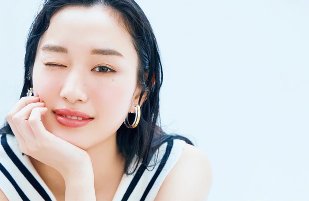 ラフさがおしゃれな「ナチュラル薄眉」