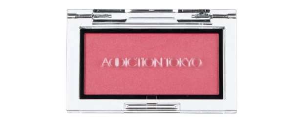 ザ ブラッシュ マット 011M Posh Plum ￥3300／アディクション ビューティ