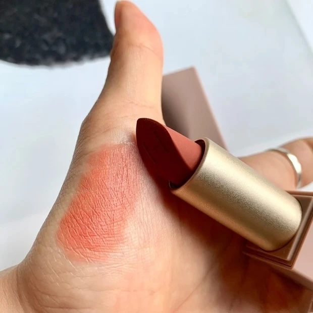 hince ヒンス リップ ムードインハンサーマット M002 タイムレス