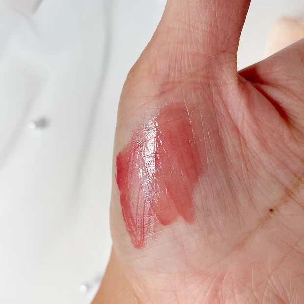 トーン 新作 ペタルブルーミンググロス 07 Soft Mauve‎ ブルベ