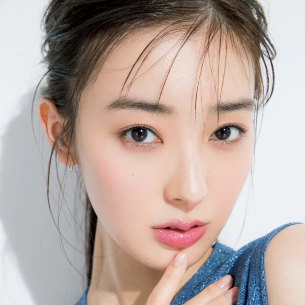 大人のキラキラはこう仕込む! 夏を楽しむメイクを吉川康雄さんが伝授