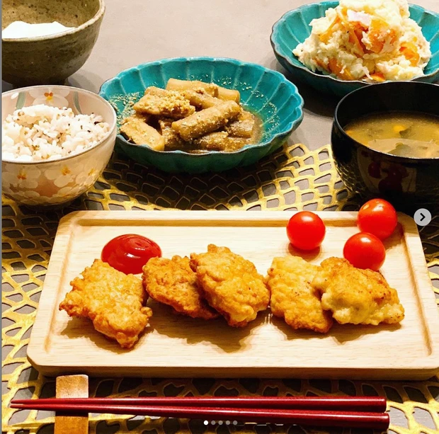 【9期目更新のお知らせ】マキアトップブロガーyukinaの自己紹介「ヘルシービューティがテーマです」_3_3