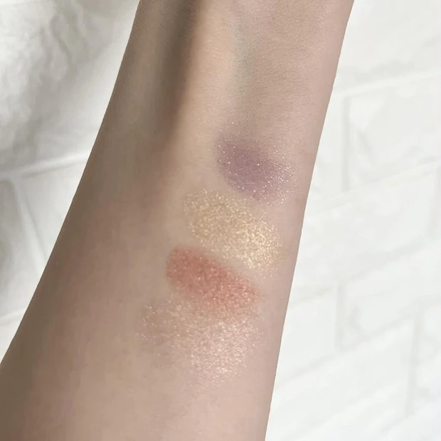 レ キャトル オンブル ブトン 239 ブトン バロック ブルベ冬 スウォッチ