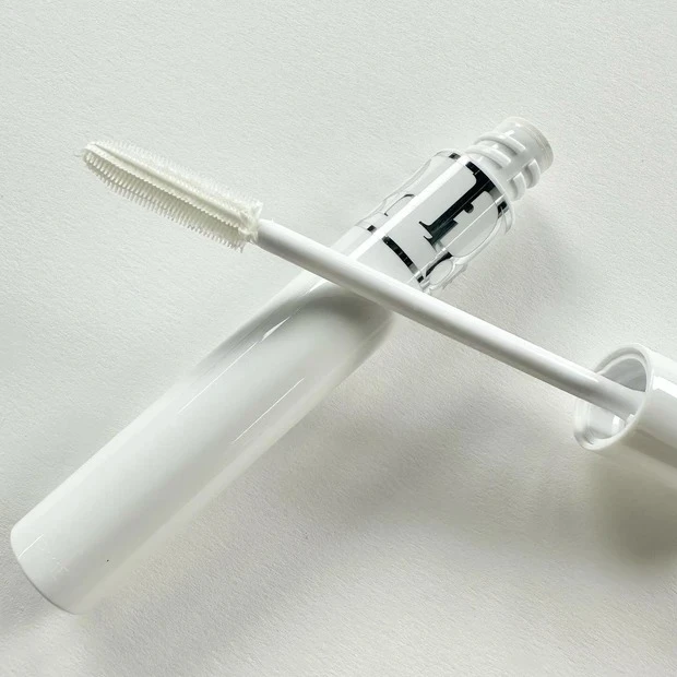 【まつげ美容液おすすめ18選】口コミ・画像とともに紹介!プチプラ・ドラッグストアで購入できるアイテムも_36