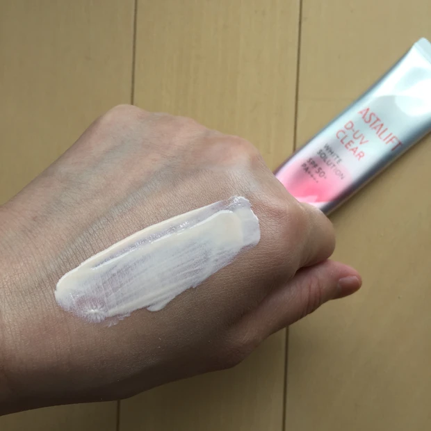 肌悩みや目的別♡
私的おすすめ!!ドラッグストアで買えるプチプラ日焼け止め9選♡♡Part2!!
_10_2