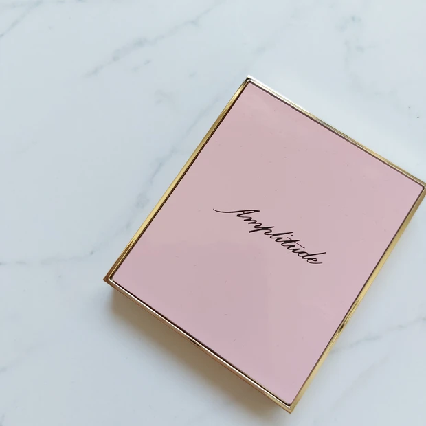 【イエベ春・一重】ピンク好きに激押しの秋新色コスメ！「アンプリチュード コンスピキュアス アイズ」大人ピンクで上品かわいい目元を手に入れよう♡_2_1