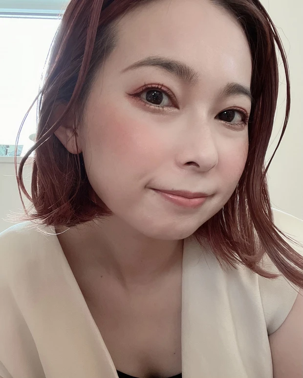 《完売色多数！》この秋注目の万能コスメ💄新作リップ＆チークでメイクしたら盛れた♡【ヴァレンティノビューティ】_6_3