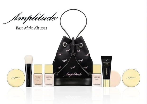 【8位】アンプリチュードから名品ファンデが選べるベースメイクのコフレが登場【クリスマスコフレ&限定品2022】