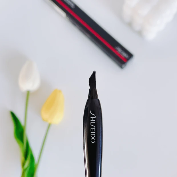 SHISEIDO KATANA FUDE アイ ライニング ブラシ