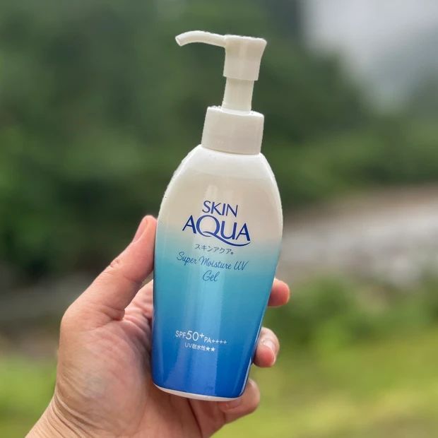 スキンアクア スーパーモイスチャージェルC