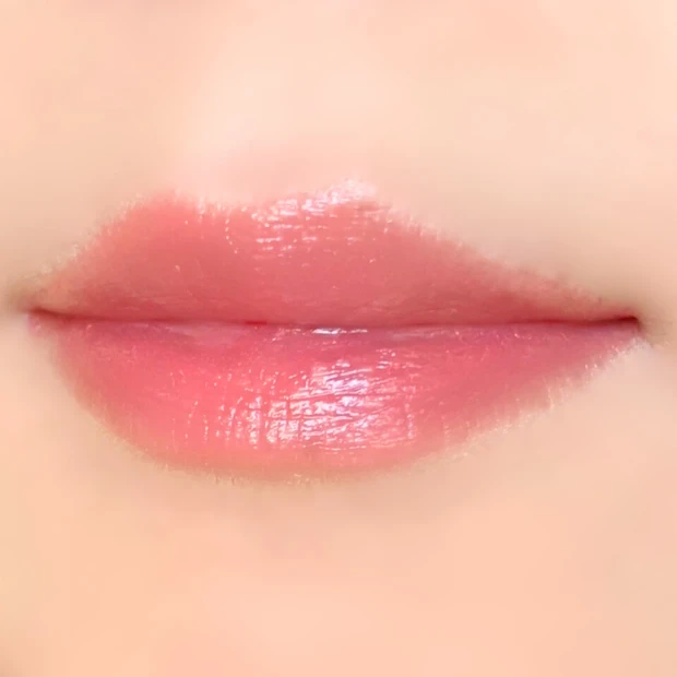 リップモンスター 18 とろけ落ちる蜜桃のメイク例