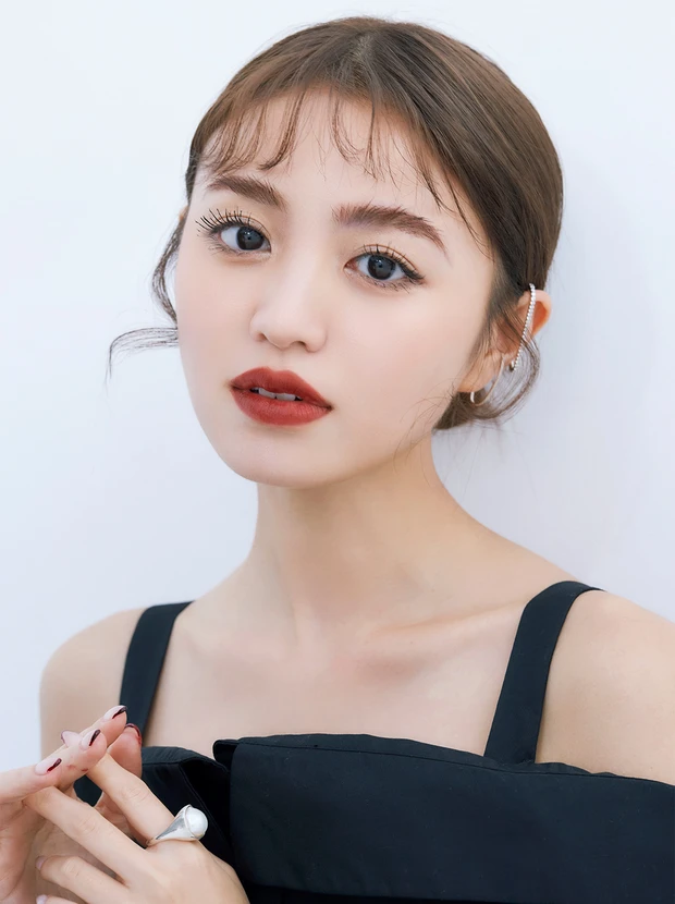 2025年蠍座の開運メイク　　