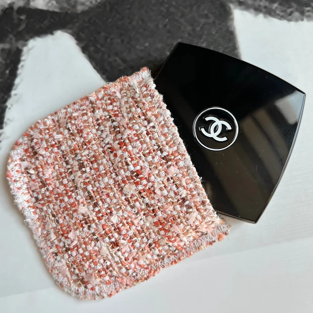 CHANEL シャネル アイシャドウ レキャトルオンブルツイード デパコス 4色パレット 春コスメ2022　限定コスメ