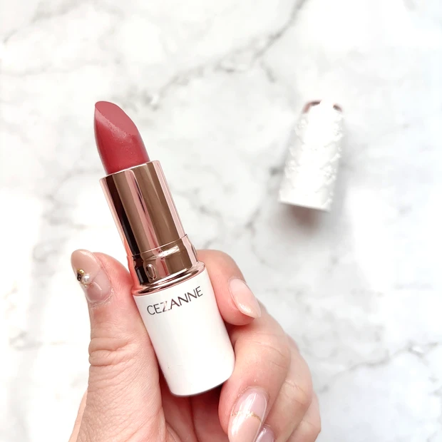 セザンヌ「ラスティングステイリップカラー01ローズレッド」