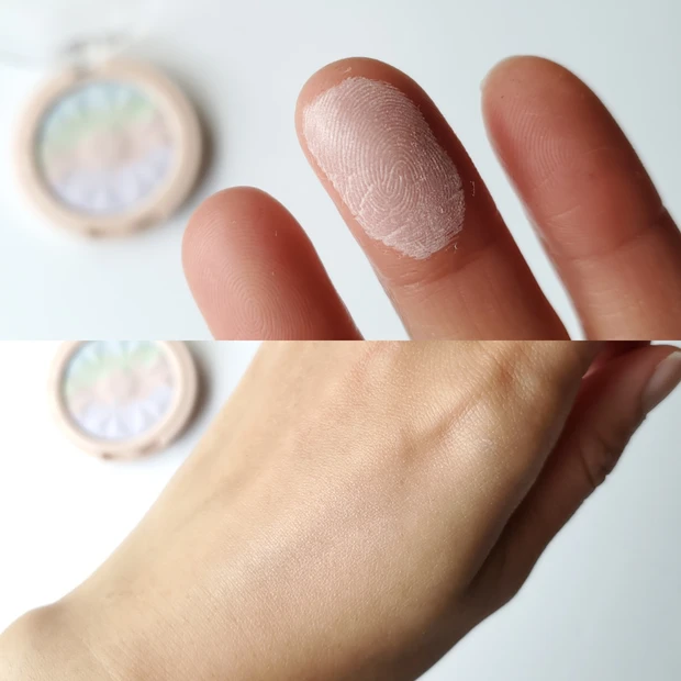 レブロン ルーセント フィニッシュ パウダー 001 シアーパステル