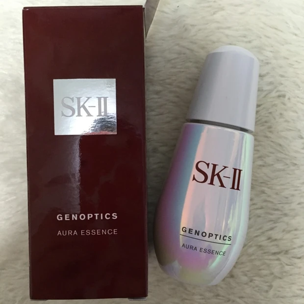 SK-Ⅱの美白美容液「ジェノプティクス オーラエッセンス」で脱曇り肌！
