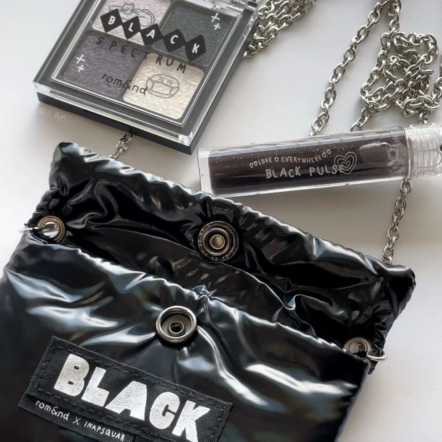 【2024ロムアンド新作】動画あり/黒いコスメ！イナピスクエアのコラボセット開封🖤´- _4