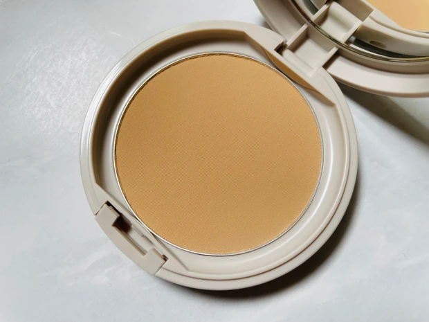 ツヤ肌を推す河北さんがあえて提案する、マット系ベースメイクアイテムとは？【&be(アンドビー)の購入品紹介】_7_2