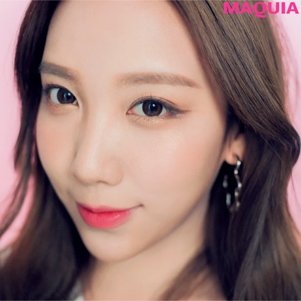 ざわちんが解説！ 日本のコスメでオルチャン小顔メイクテクニック