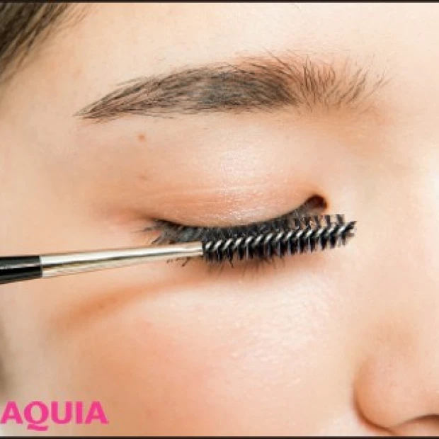 キレイな上向きまつ毛は【ツール＆ビューラー使い】で簡単に叶います!