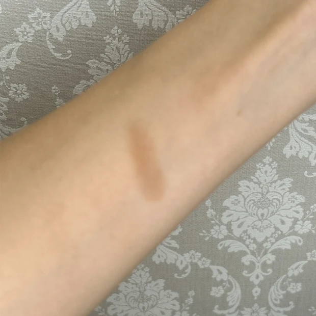 【何時でも綺麗でいたい！36歳・化粧直しが生きがいの私のコスメポーチの中身を大公開！】_9_2