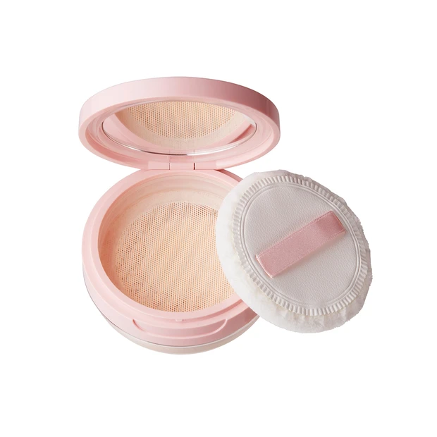 フーミー ルースパウダー 全2色 各¥2530/Nuzzle