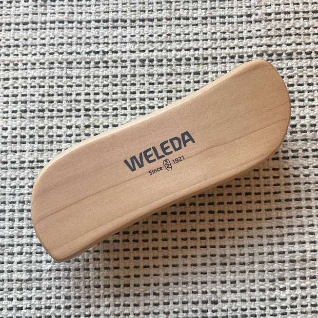 weleda むくみケア　ボディシェイプブラシ