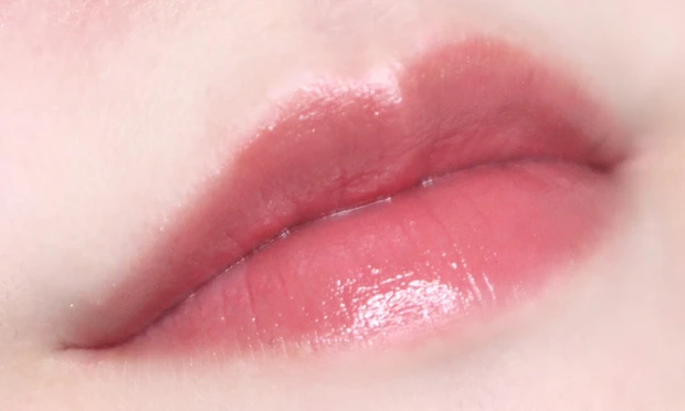 Laka(ラカ) ボンディンググロウリップスティック 201 ブルべ夏 イエべ春