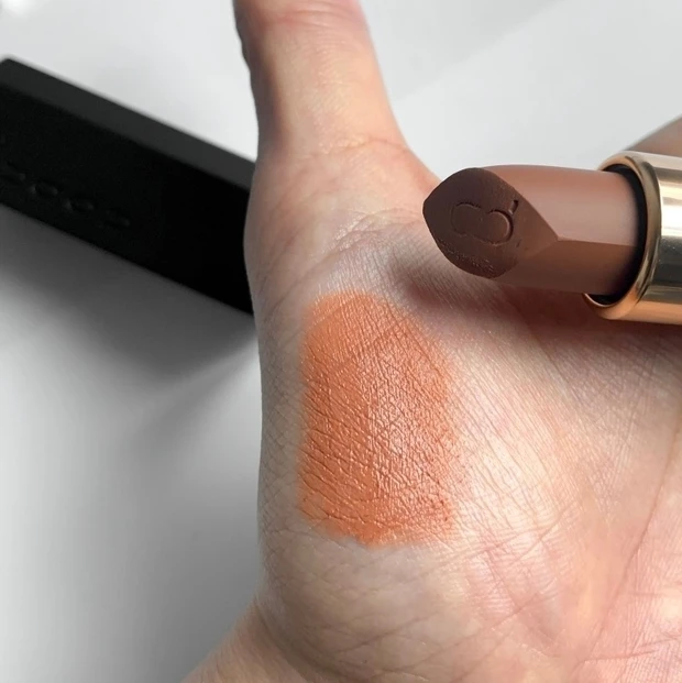 スック　SUQQU シアーマットリップスティック 101白茶 オレンジベージュリップ