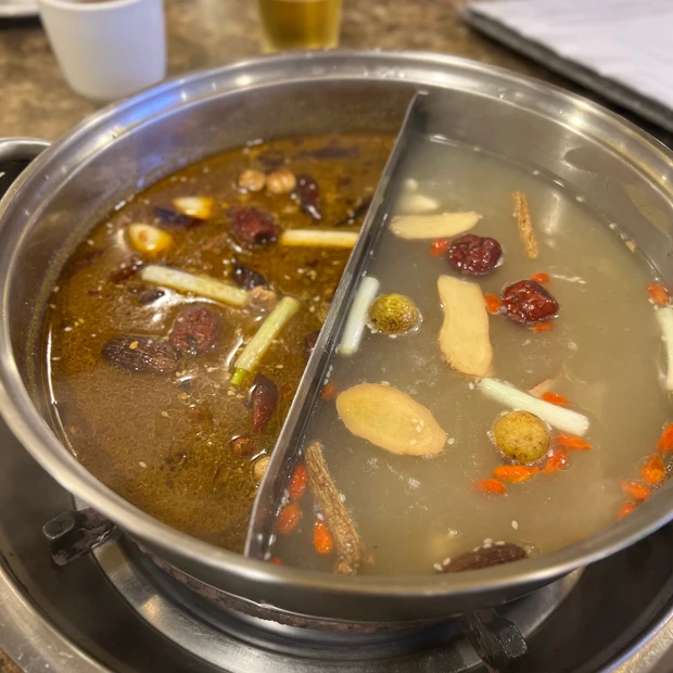 台湾 台湾旅行 taiwan 台北 薬膳火鍋 火鍋 天香回味 台湾火鍋 台湾グルメ
