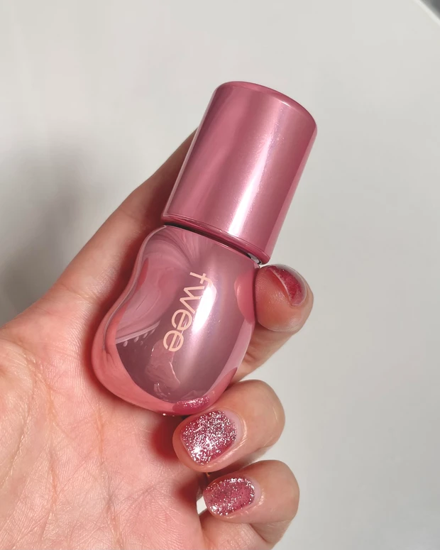 fwee 3Dボリューミンググロス ヨーグルト70%