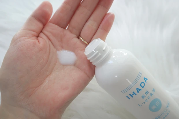 イハダ　美白　薬用クリアローション　薬用クリアエマルジョン