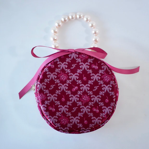 JILL STUART(ジルスチュアート)クリスマスコフレ2022 ミッドナイトチェリーコレクション オリジナルポーチ