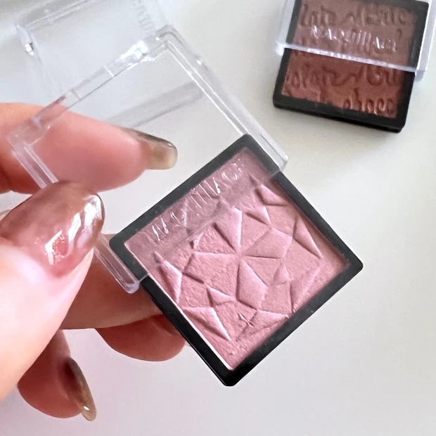 maquillage マキアージュ ドラマティックアイカラー 単勝アイシャドウ 資生堂 SHISEIDO プチプラアイシャドウ プチプラコスメ 運命のブラウンカラー ドラッグストア イオン 全色レビュー