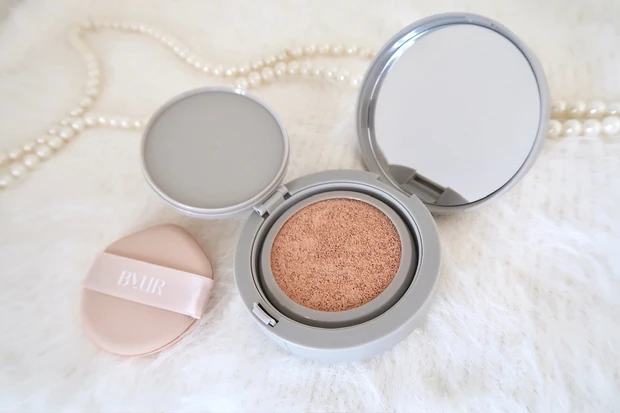 バイユア  ​セラムフィット シルキー ヌード クッション パッケージ①